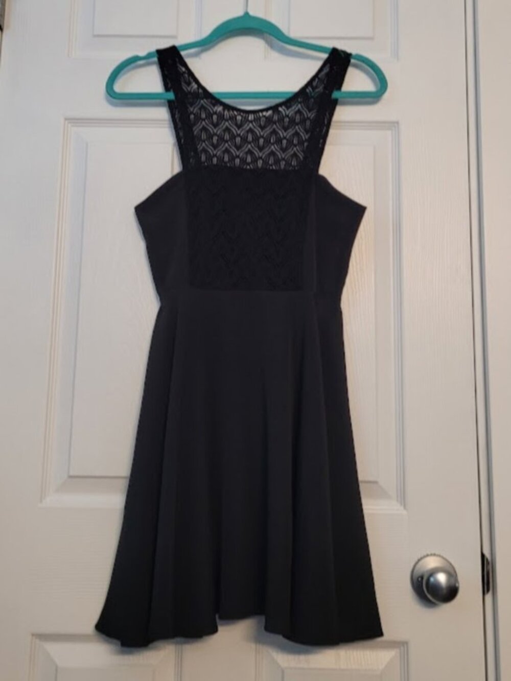 KNT by Kova & T-Black Cocktail Dress-Front Lace panel-Size small-twirl skirt-EUC